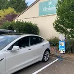 Les Orchidees , & Restaurant 酒店 3*