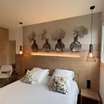 Les Orchidees , & Restaurant