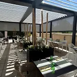 酒店 Les Orchidees , & Restaurant 默兹河畔凡尔登