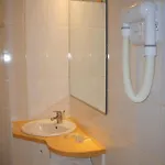 Les Orchidees , & Restaurant 酒店 3*