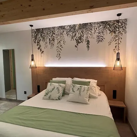 Les Orchidees , & Restaurant Hotel Verdun