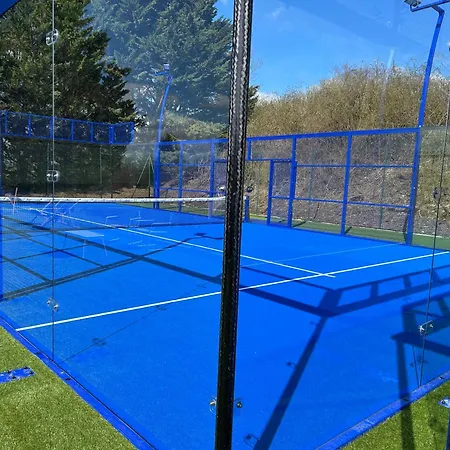 Les Orchidees , & Restaurant 酒店