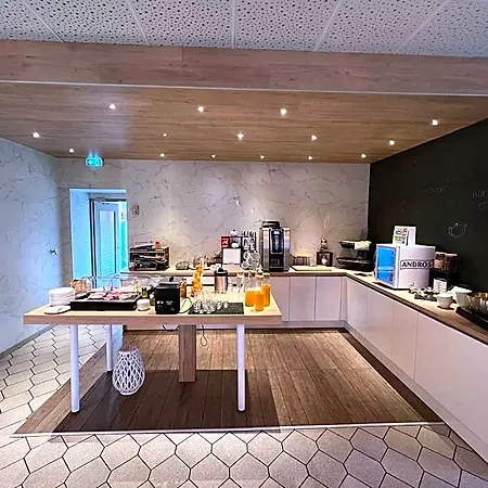 Les Orchidees , & Restaurant Verdun-sur-Meuse