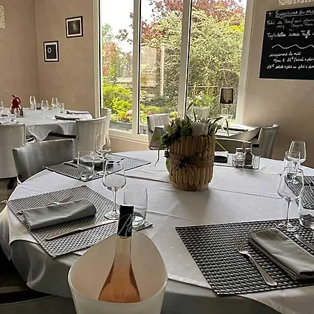 Szálloda Les Orchidees , & Restaurant 3*
