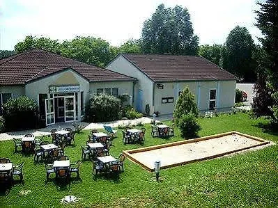 Les Orchidees , & Restaurant 默兹河畔凡尔登