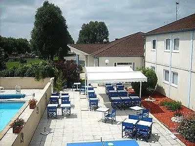 Les Orchidees , & Restaurant 3* 默兹河畔凡尔登