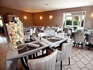 Les Orchidees , & Restaurant