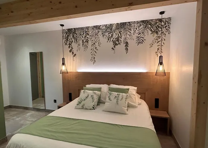 Les Orchidees , & Restaurant Hotel Verdun