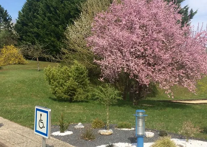 Les Orchidees , & Restaurant Verdun