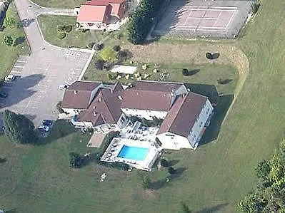 Les Orchidees , & Restaurant Отель